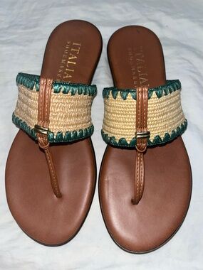 Italian Shoemakers Brown Leather and Natural Straw Thong Sandals with Green Trim